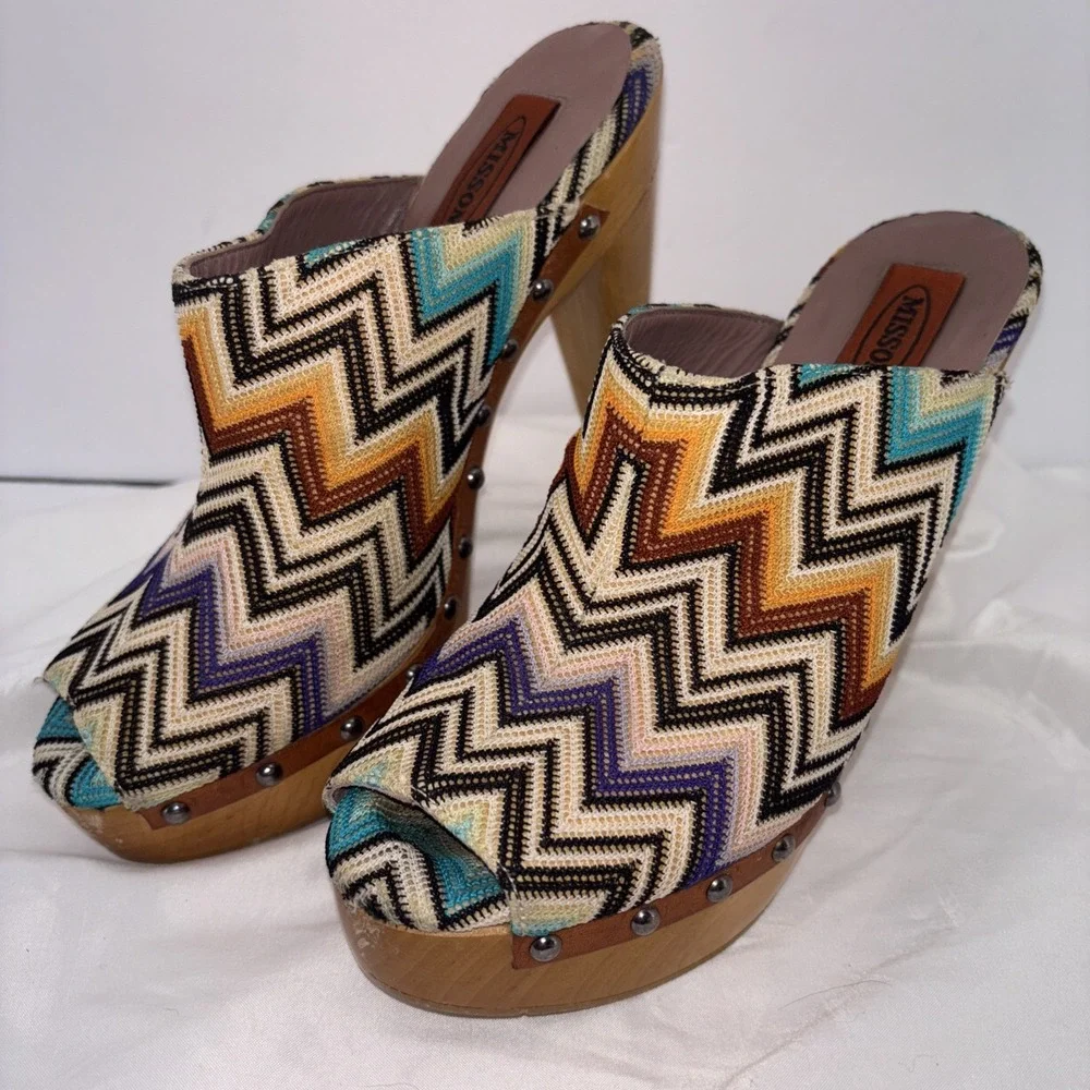Missoni Multicolor Chevron Knit Fabric Wood Platform PEEP TOE Clogs Size 38 Rare
